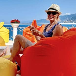 Après Yoga und Cappuccino auf der Sonnenterasse, Hotel Kalura. (Foto: © Yogaplus/Susanne Weisheit)