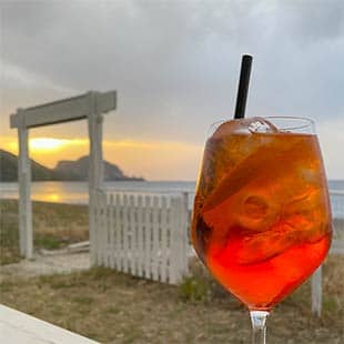 Sundowner im Ristorante sul mare - La Playa del Tirreno. (Foto: © Yogaplus/Susanne Weisheit)