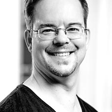 Yogalehrer Wolfgang Riedl