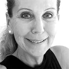 Portrait Yogalehrerin Angelika Schmalfeldt