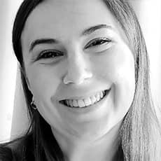 Portrait Yogalehrerin Yvonne Schatz